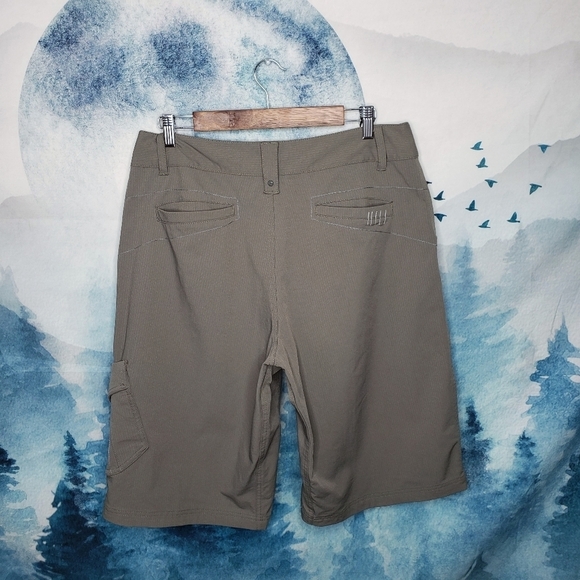 Lululemon Men's Wet Dry Warm Shorts - Picture 2 of 15